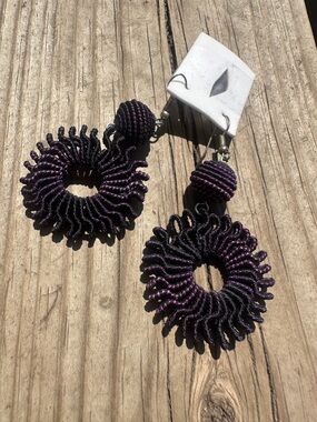 Handmade Artisanal Huichol Purple & Black Earrings, NWT